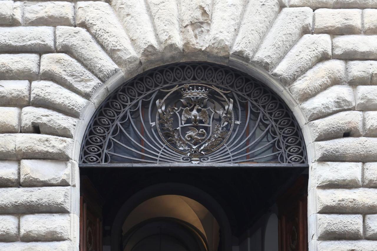 Apt. Perla - Pauline Suites, Palazzo Borghese Florence Exterior photo
